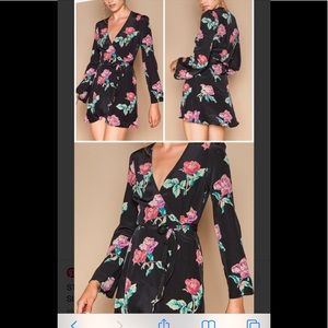 STONE COLD FOX wrap silk dress sz1